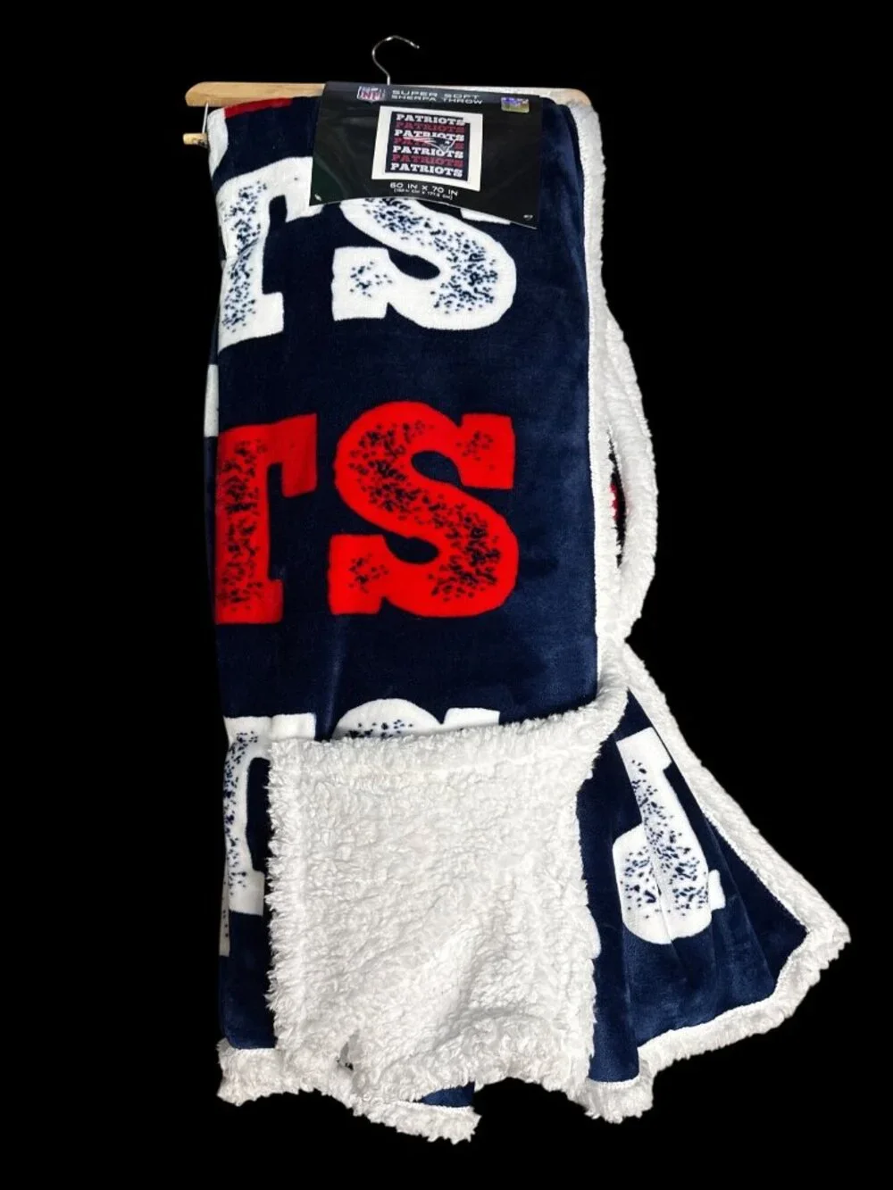New England Patriots (NFL) Sherpa throw blanket 60